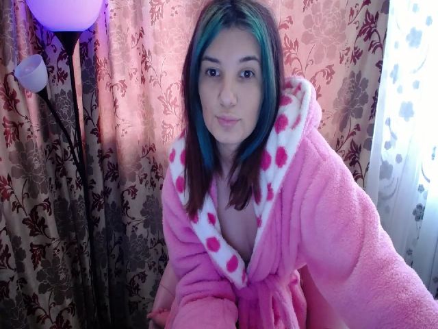 Live sex webcam photo for kendramasson #269712682