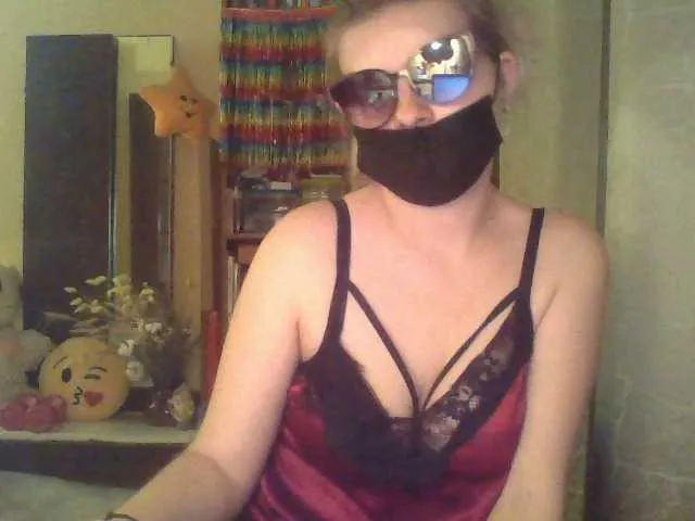 Live sex webcam photo for Irish8m #269704900