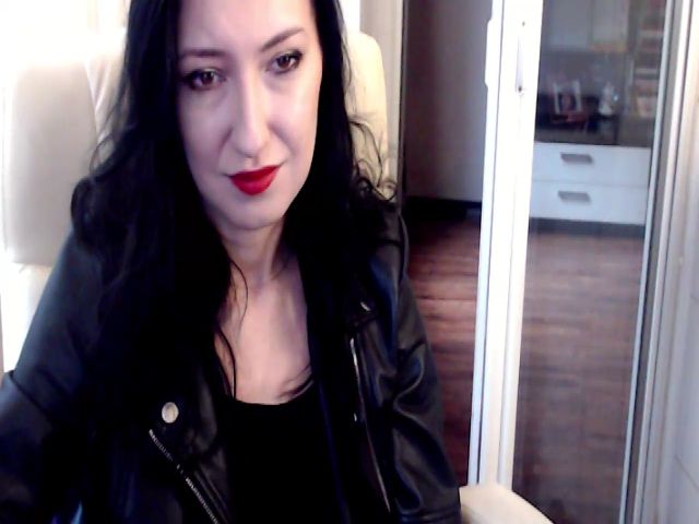 Live sex webcam photo for MistressNadia #269711975