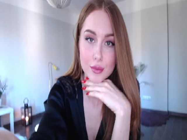 Live sex webcam photo for KamillaKami #269715805