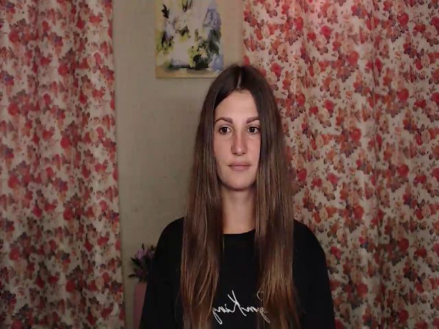 Live sex webcam photo for MissMaryHall #269712146