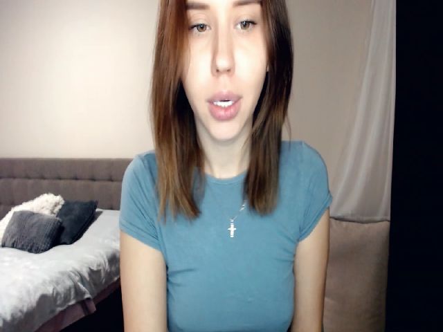 Live sex webcam photo for MiniDivaa #269708888