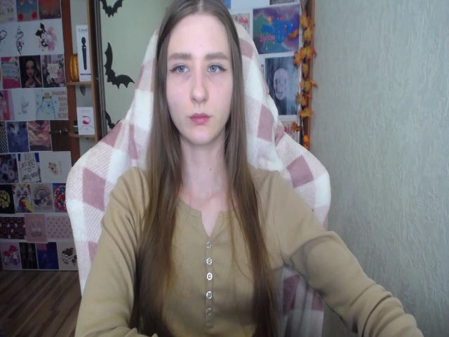 Live sex webcam photo for M00T4B0R #269715667