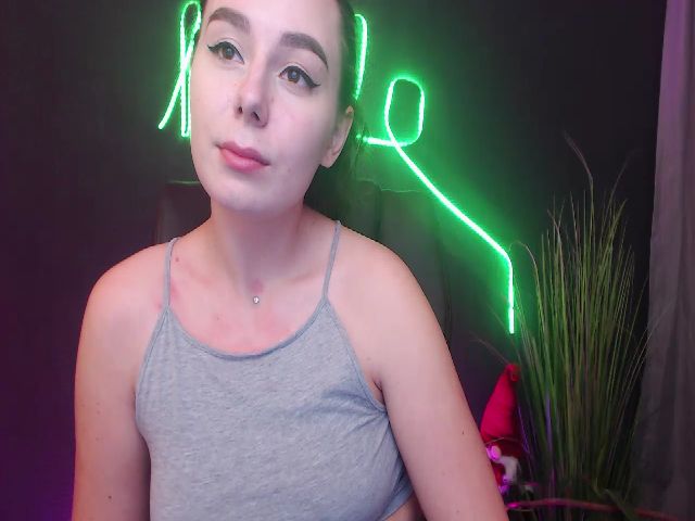 Live sex webcam photo for DinaD #269718100