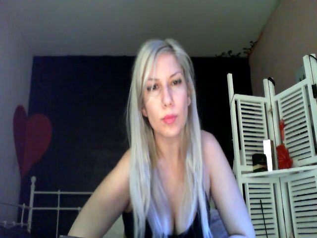Live sex webcam photo for Marvel33 #269712863