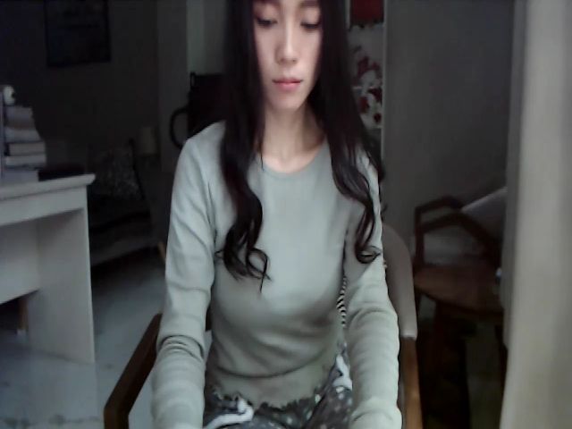 Live sex webcam photo for JUICY_KRISSY #269708470