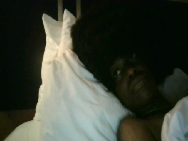 Live sex webcam photo for Ebony_876 #269724833