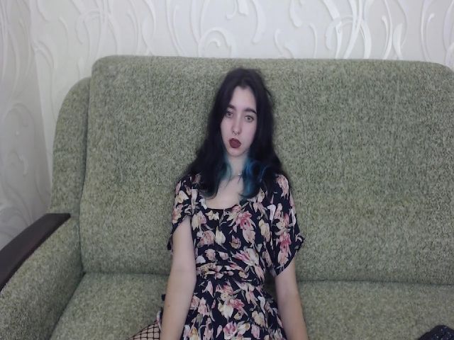 Live sex webcam photo for LissaGrettel #269717522