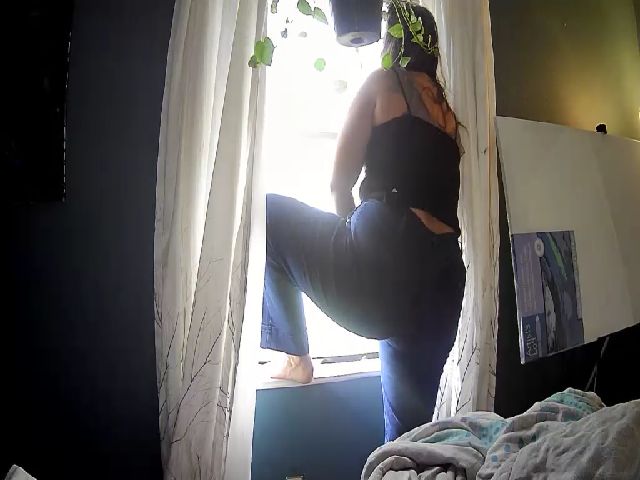 Live sex webcam photo for Laural55 #269719857