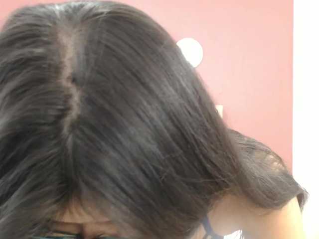 Live sex webcam photo for mia4321 #269705849