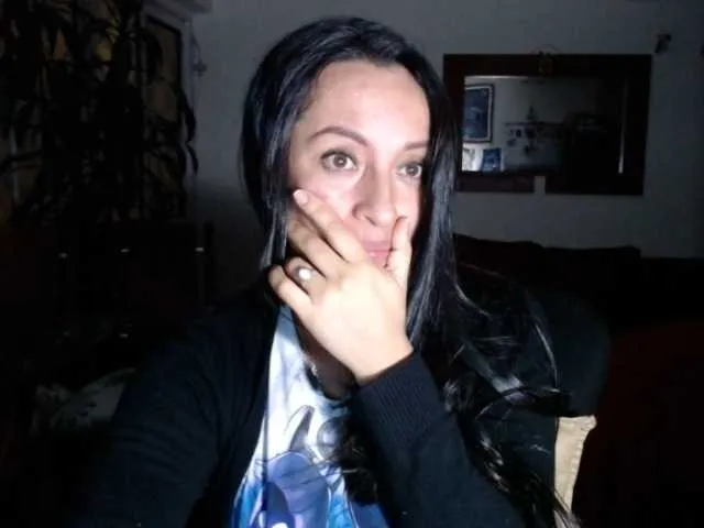 Live sex webcam photo for lunaws11 #269710434
