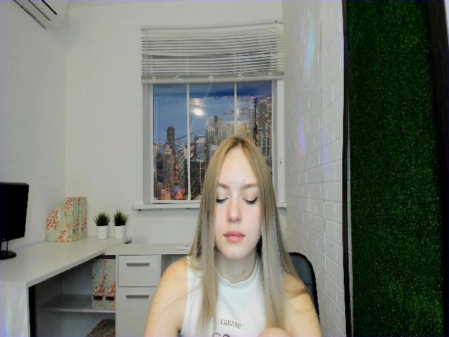 Live sex webcam photo for Ethel_Alen #269717721