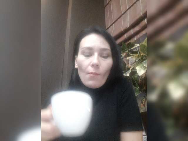 Live sex webcam photo for risaa #269719640