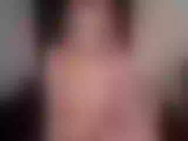 Live sex webcam photo for JessieDaniels #269726074