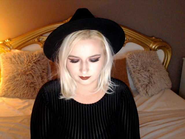 Live sex webcam photo for Vanessa-Vega #269731188