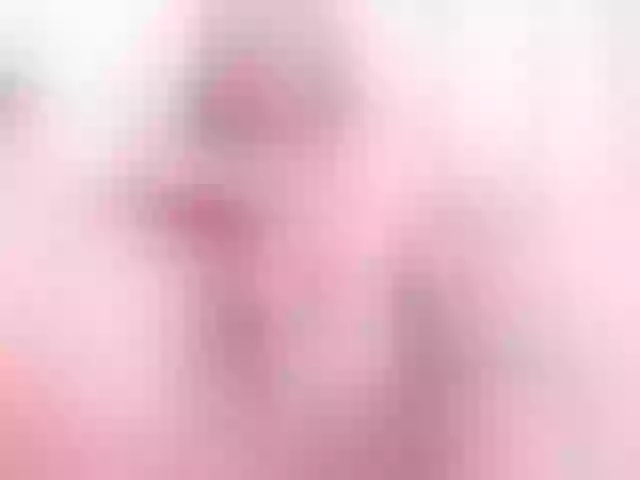 Live sex webcam photo for sexshantel #287999528