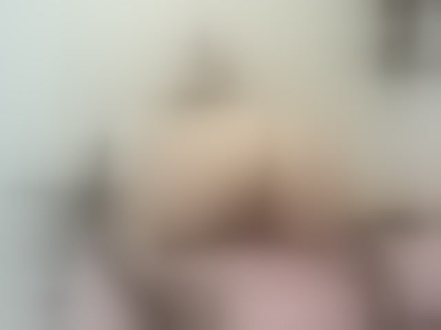 Live sex webcam photo for suggar-milf #269725390