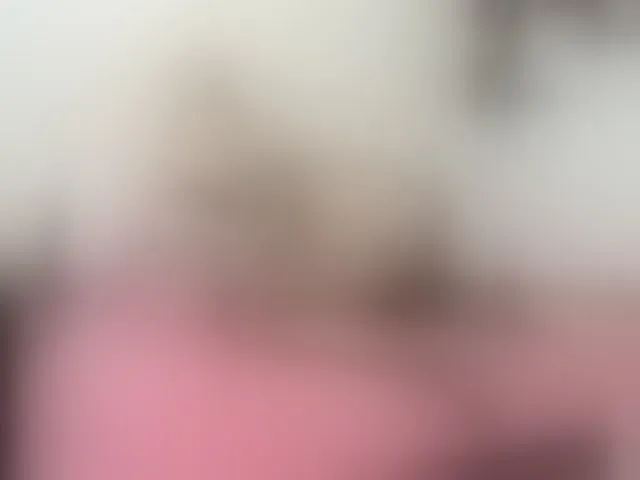 Live sex webcam photo for suggar-milf #269734875