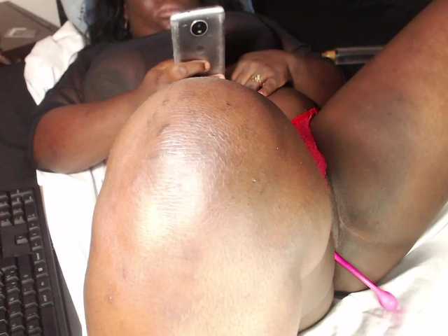 Live sex webcam photo for EbonySexxx #269735055