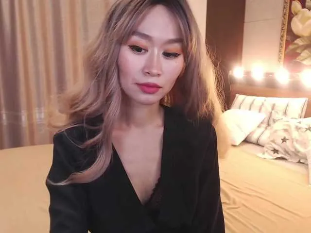 Live sex webcam photo for LiuSeon #269740273