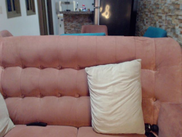 Live sex webcam photo for SalomeFrancoo #269731725