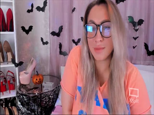 Live sex webcam photo for Wild_X_Cat #269729156