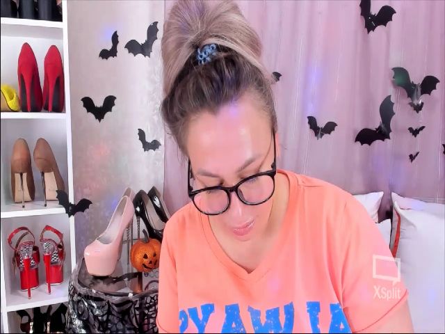 Live sex webcam photo for Wild_X_Cat #269733035