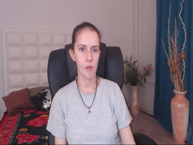 Live sex webcam photo for IrisNichols #269805005