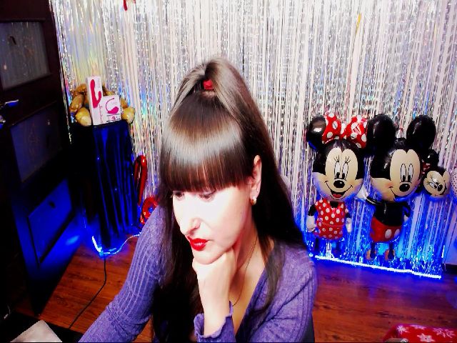 Live sex webcam photo for x_MissMia_x #269788355