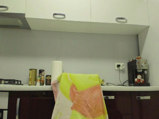 Live sex webcam photo for Angel_sex69 #269798235