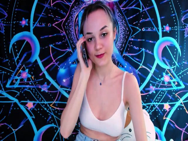 Live sex webcam photo for PurpleJuno #269741883