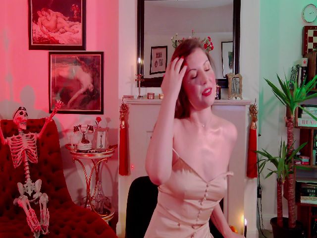 Live sex webcam photo for AgentTease #269725040