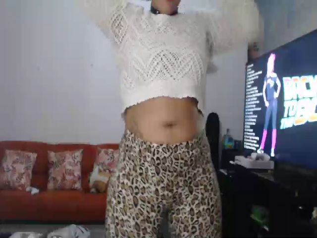 Live sex webcam photo for Mysticbae #269726885