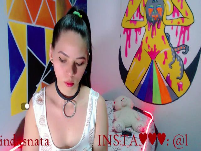 Live sex webcam photo for Moon_18 #269790700