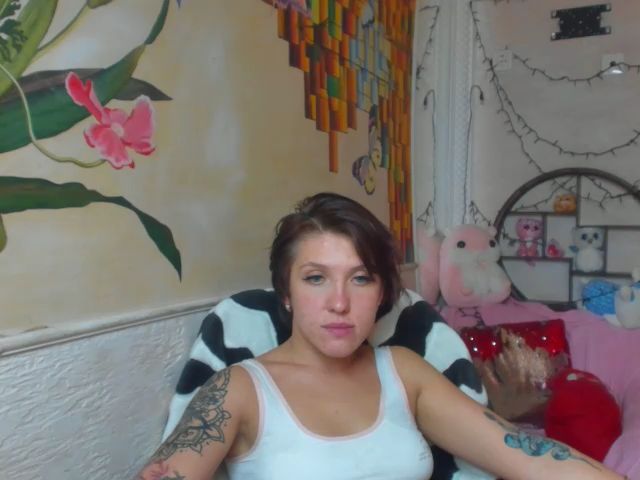 Live sex webcam photo for Reginasmilee #269728239