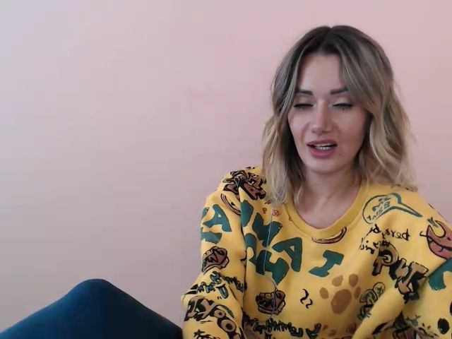 Live sex webcam photo for AlexaSweett_ #269733454