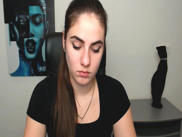 Live sex webcam photo for MollyKiss_ #269736790