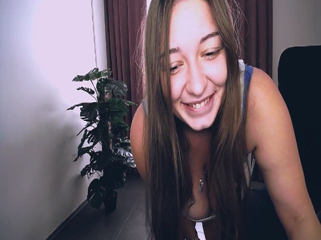 Live sex webcam photo for FragileAngel_ #269732597