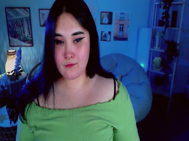 Live sex webcam photo for EsmiraWaild #269737328