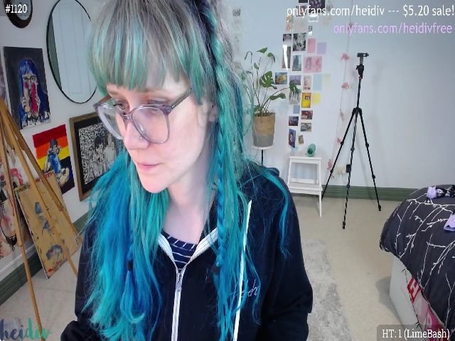 Live sex webcam photo for heidiv #269731834