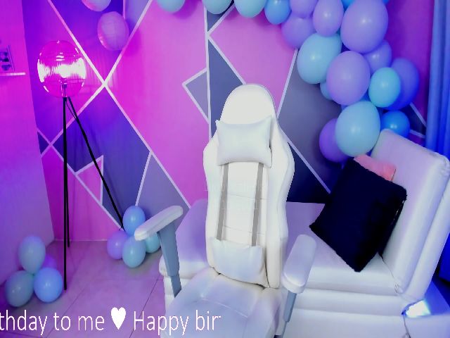 Live sex webcam photo for Miia_cox #269733031