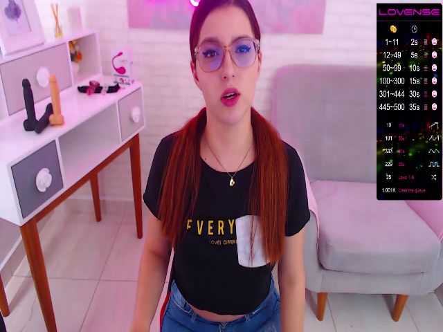 Live sex webcam photo for Jessycox #269735978