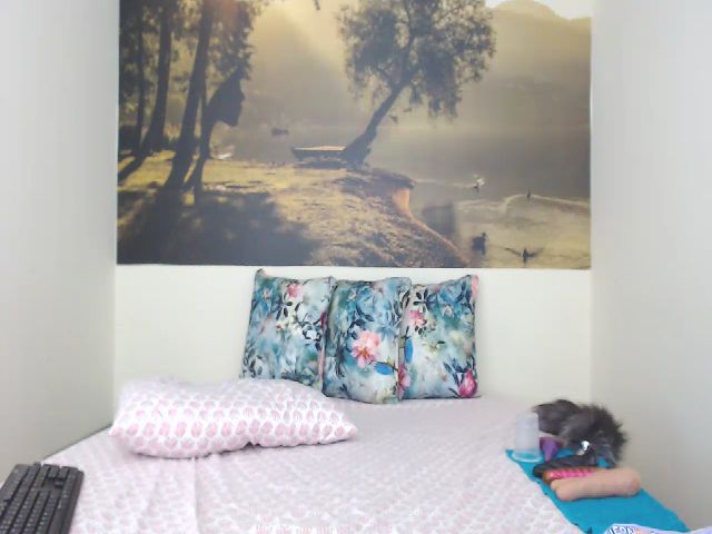 Live sex webcam photo for AikoTailor #287876759