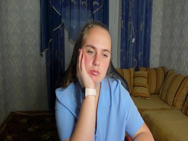 Live sex webcam photo for MaryKent #269746375