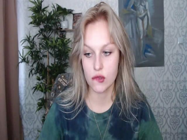 Live sex webcam photo for Dorina_xX #269737367