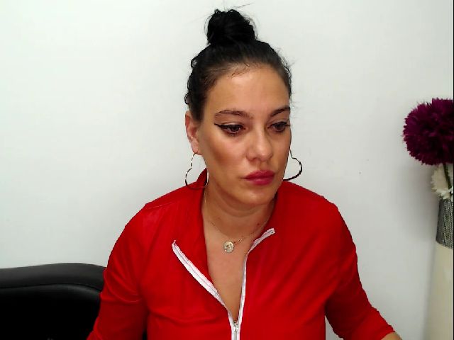 Live sex webcam photo for MissEva0 #269739633