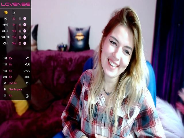Live sex webcam photo for Alana_Kelly #269769630