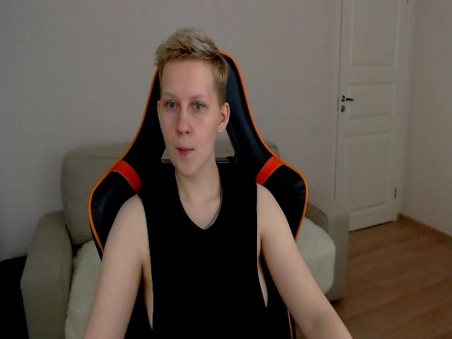 Live sex webcam photo for Oh_daisy #269804929