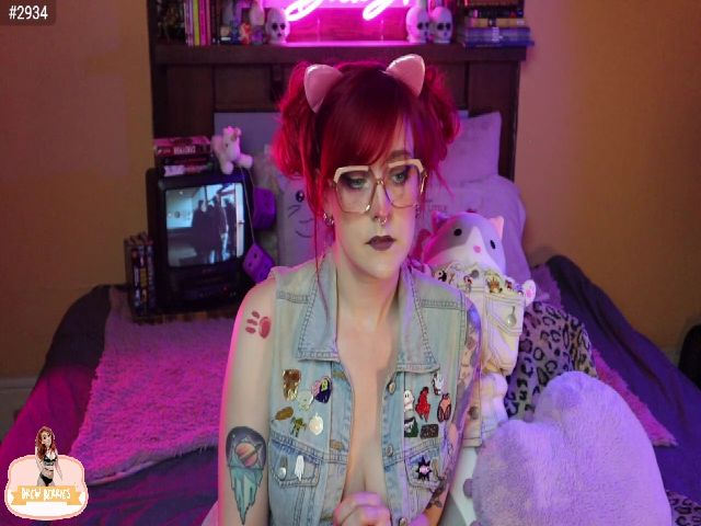 Live sex webcam photo for DrewBerries #269808976