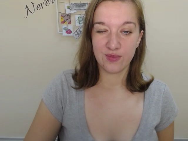 Live sex webcam photo for JuliJems #269741833